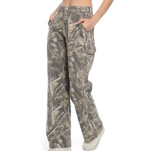 PinkyMoor Viral Tik Tok Camouflage Wide Leg Cargo Pants